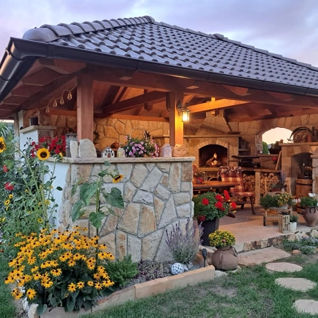 Zahradní kuchyně z pískovce - Langová, Kaplice
