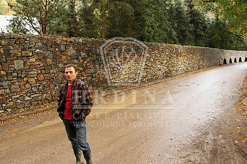 Plot z kamene - Podkozí