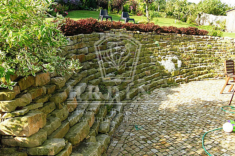 Zeď z kamene - Praha