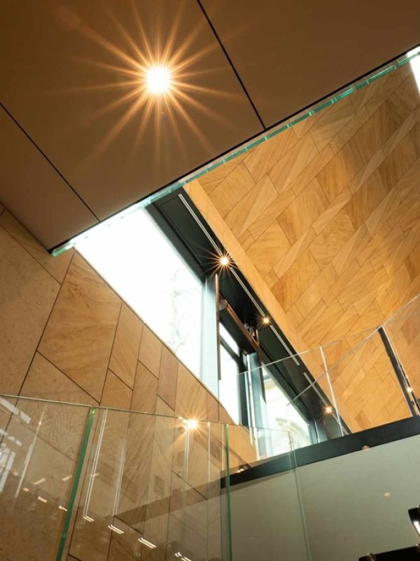 Nové probošství hrdina pískovec