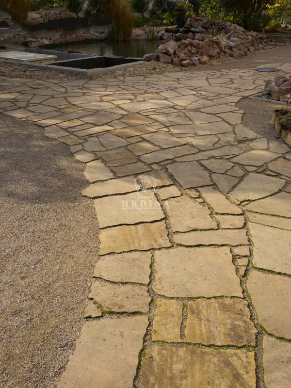 pískovcová dlažba