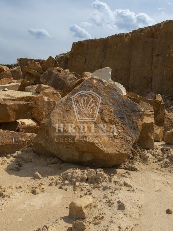 hrdina kamenolom